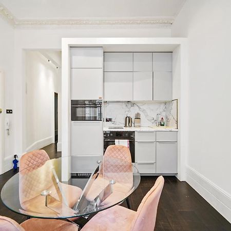 1 & 2 Bed Cosy Apartments Next To Earls Court Free Wifi 伦敦 外观 照片