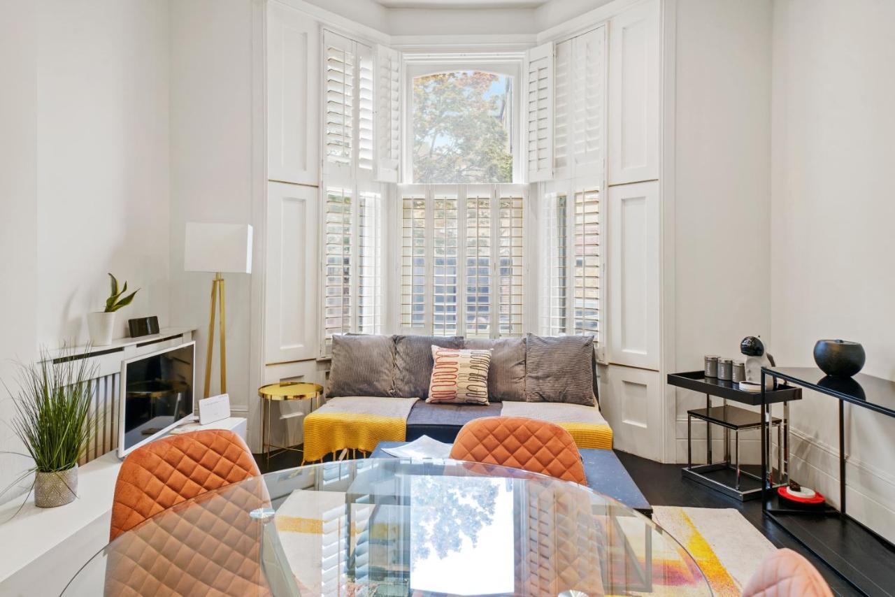 1 & 2 Bed Cosy Apartments Next To Earls Court Free Wifi 伦敦 外观 照片