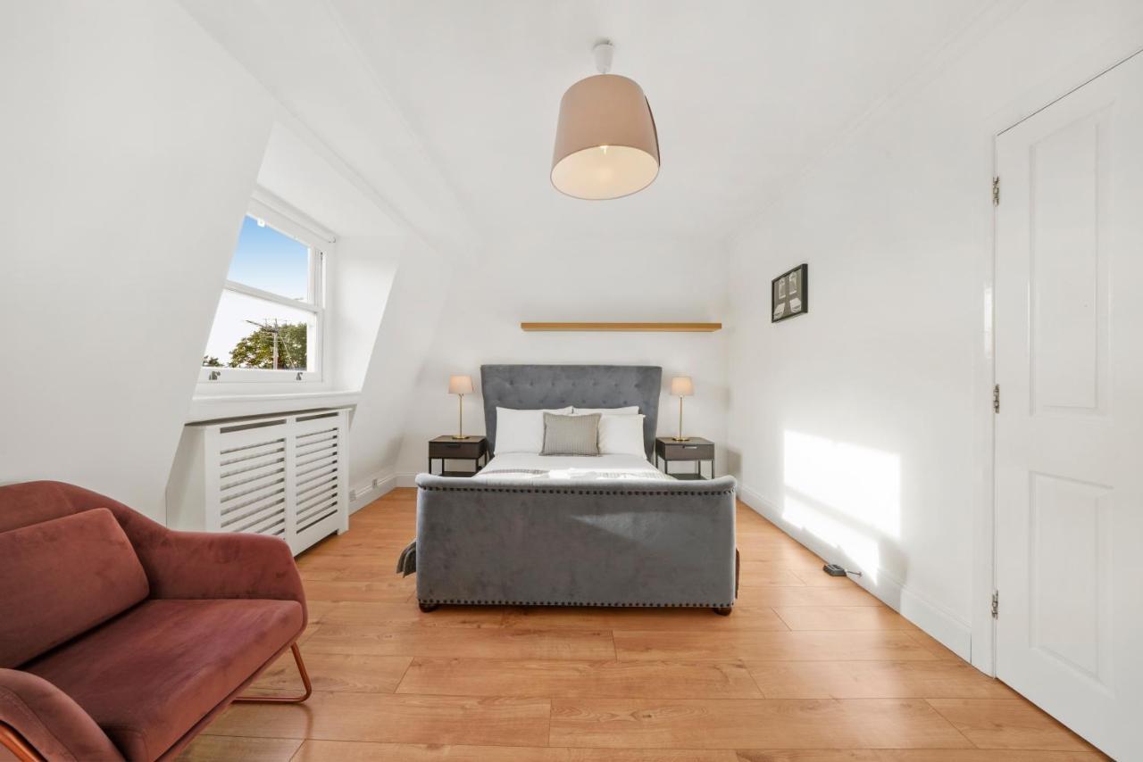 1 & 2 Bed Cosy Apartments Next To Earls Court Free Wifi 伦敦 外观 照片
